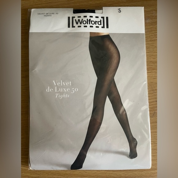 Wolford Velvet de Luxe 50 Tights in Black - Picture 1 of 8